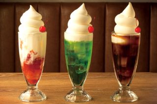 ラルゴのフロートの画像